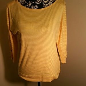 🔸️HP🔹️Brilliant yellow Liz Claiborne blouse